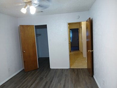1005 W Sanford St unit A, Arlington, TX 76012 - photo 5