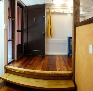 85 Pine Grove unit 85, Amherst, MA 01002 - photo 2