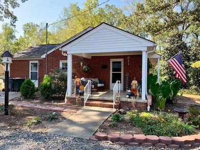 1419 Sunset Ave, Asheboro, NC 27205 - photo 3