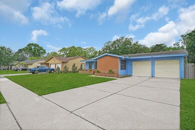 10814 Newton St, Houston, TX 77075 - photo 2
