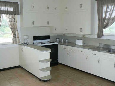 245 Mohouli St, Hilo, HI 96720 - photo 7