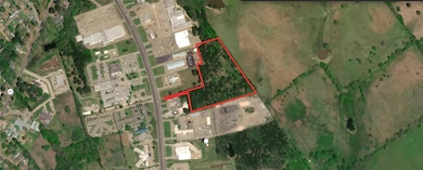 Map / location featuring property parcel outlined