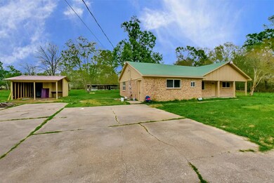 13653 Walker Rd, Conroe, TX 77302 - photo 3