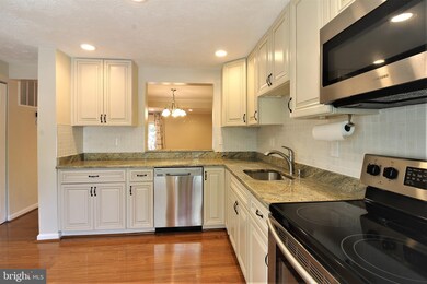 5 Willow Spring Ct, Germantown, MD 20874 - photo 5