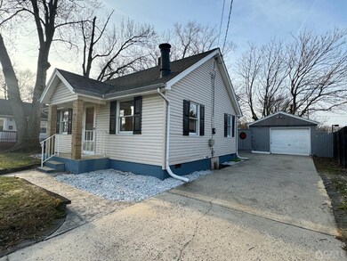 19 Roosevelt Ave, South Amboy, NJ 08879 - photo 2