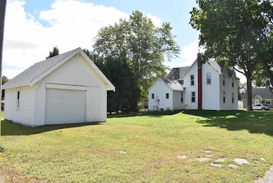 403 Maple St, Osage, IA 50461 - photo 2