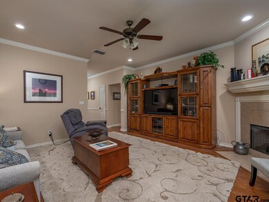 421 421 W Cumberland Rd unit 603, Tyler, TX 75703 - photo 5