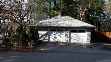 180 Montello St, Lewiston, ME 04240 - photo 3