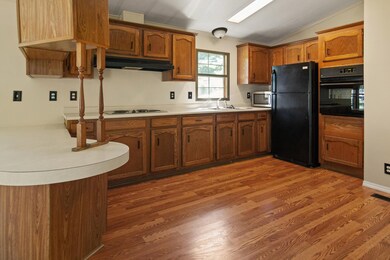 4 Kyle Ave, Hooksett, NH 03106 - photo 5