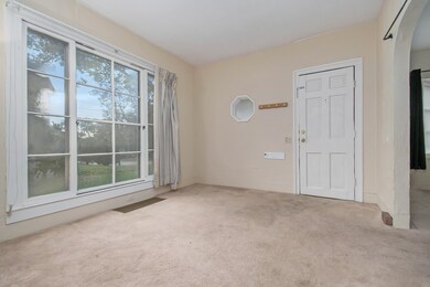 524 McCourtie St, Kalamazoo, MI 49008 - photo 6