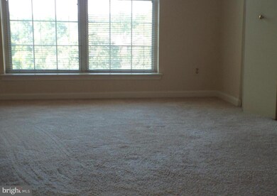 Quaker Hill Community unit 416, Alexandria, VA 22314 - photo 6