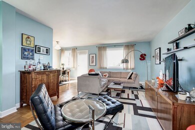 The Lancaster unit 213, Arlington, VA 22204 - photo 2