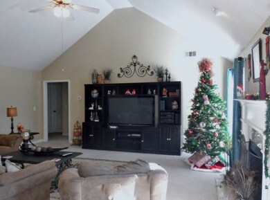 261 Amanda Dr unit 201, Macon, GA 31216 - photo 3