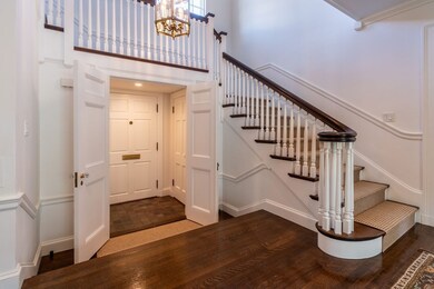 69 Randolph Rd, Chestnut Hill, MA 02467 - photo 4