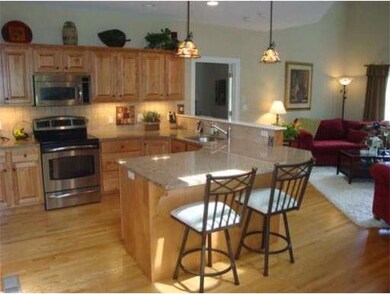 8 Francesco Ave, Franklin, MA 02038 - photo 4