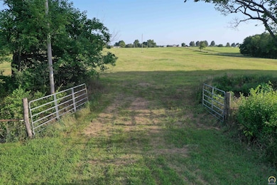 0001 Comanche Rd, Ozawkie Township, KS 66512 - photo 5