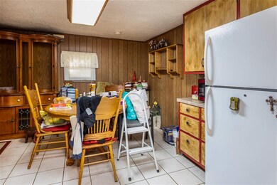 211 C Ave, Cache, OK 73527 - photo 7