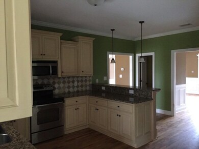 110 Cheshire Dr, Warner Robins, GA 31088 - photo 4