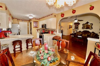 9502 Whaleys Lake Trace, Jonesboro, GA 30238 - photo 5