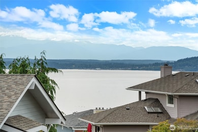 20215 24th Ave NW, Shoreline, WA 98177 - photo 5