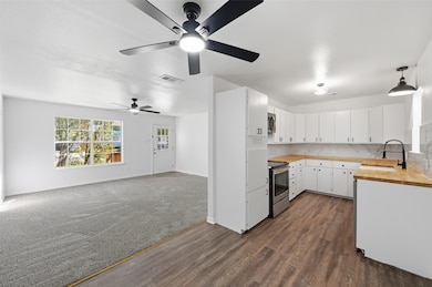 704 Graham St, Cleburne, TX 76033 - photo 3