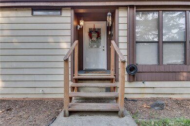 13704 Mccutcheon Rd E, Orting, WA 98360 - photo 3