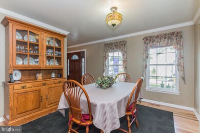 1221 Mariners Cove Ln, Pasadena, MD 21122 - photo 3