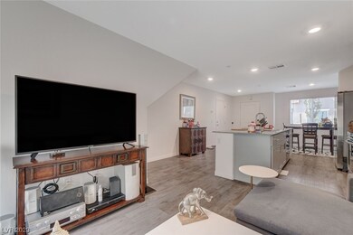 12246 Glass Desert Rd unit 2, Las Vegas, NV 89183 - photo 7