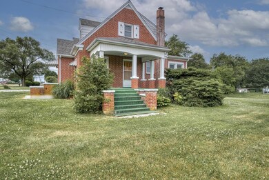 Side Covered Porch - from Dining Room