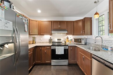 241 Chestnut St, Woonsocket, RI 02895 - photo 7