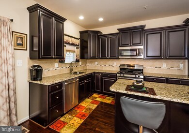 1022 Pultney Ln, Glen Burnie, MD 21060 - photo 6