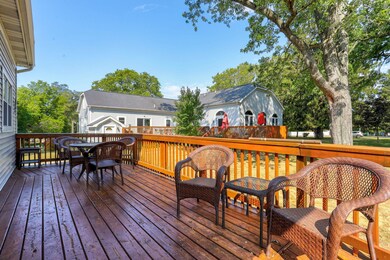 5-web-or-mls-7370-n-shore-dr