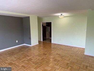 River Place South unit 818, Arlington, VA 22209 - photo 3