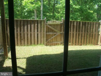 9758 Corbett Cir, Manassas Park, VA 20111 - photo 5