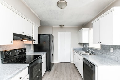 3630 Williamsburg Dr, Garland, TX 75043 - photo 5