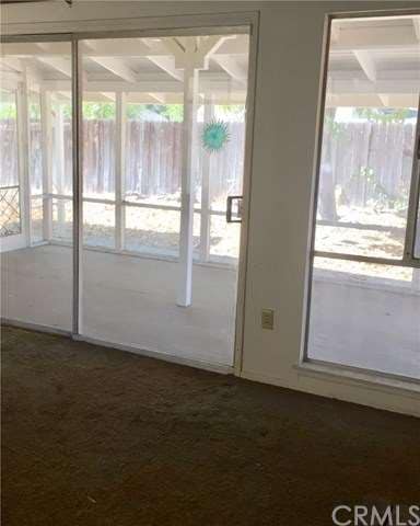 Back screen patio from living room.