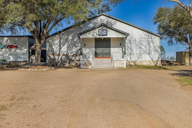 550 N Washington St, Round Top, TX 78954 - photo 4