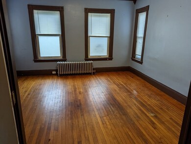 19 Vernon St, Worcester, MA 01610 - photo 2