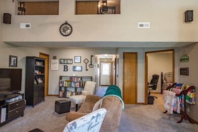 5809 Jeffrey Ln, Newburgh, IN 47630 - photo 6