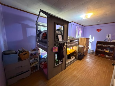 17 Pappas Rd, Claremont, NH 03743 - photo 7