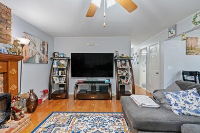 216 Gifford Rd, Schenectady, NY 12304 - photo 7