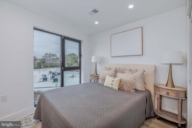 4328 Georgia Ave NW unit 402, Washington, DC 20011 - photo 3