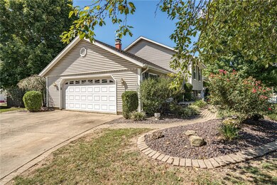 29 N Lakewood Dr, Effingham, IL 62401 - photo 4