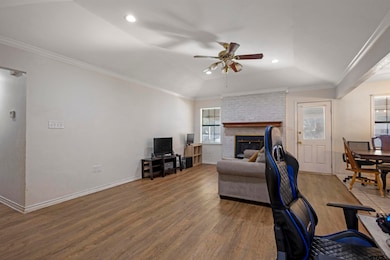 314 Mount Sylvan St, Lindale, TX 75771 - photo 4