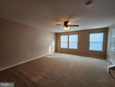 317 Scarboro Dr, Bunker Hill, WV 25413 - photo 7