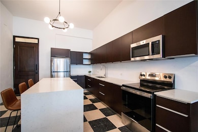 254-256 San Francisco St unit 204, San Juan, PR 00901 - photo 2