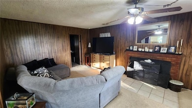 2357 160, Columbus, KS 66725 - photo 5