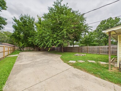 1223 Fairfax St, Anderson, IN 46012 - photo 4