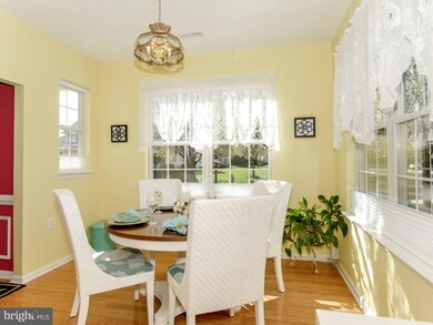 48 Black Eyed Susan Rd unit 320, Langhorne, PA 19047 - photo 7