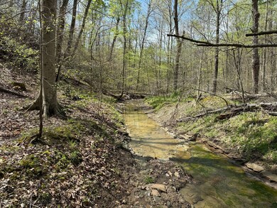8448 E Dobbs Cemetary Rd, Columbus, IN 47201 - photo 2